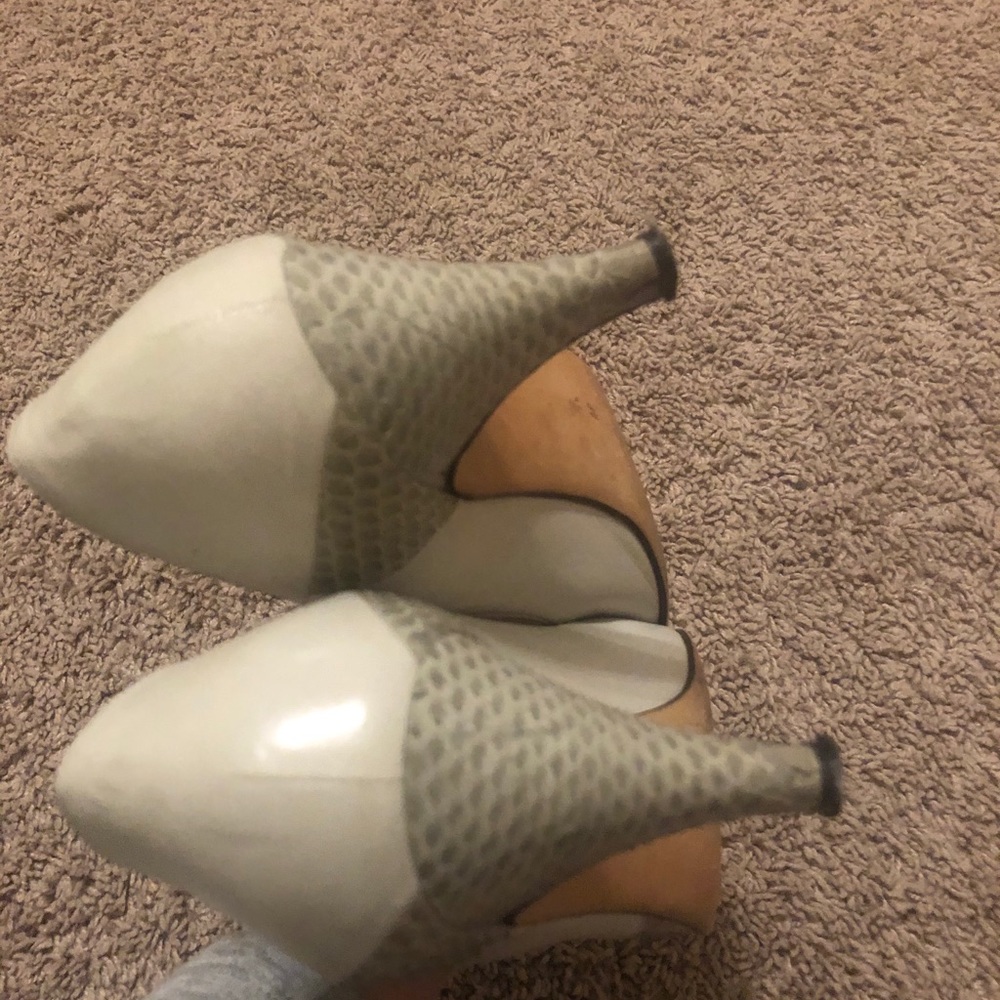 Vintage peep toe pump 7.5 - Picture 6 of 6